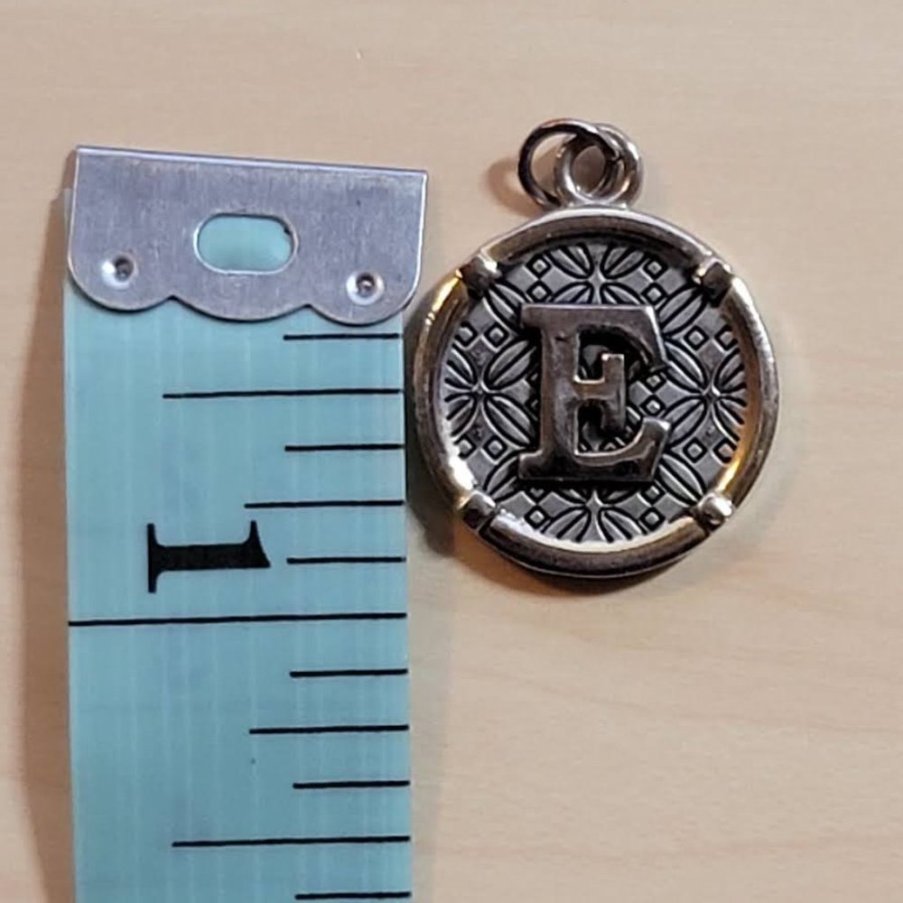 Initial E Pendant - image 6